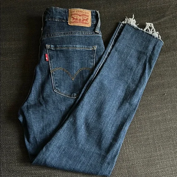 721 Levi's  High Rise Skinny Blue Jeans - Picture 2 of 7